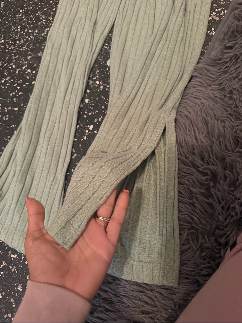 🌟Gilly Hicks Light Sage Ribbed Knit Set - Picture 6 of 8